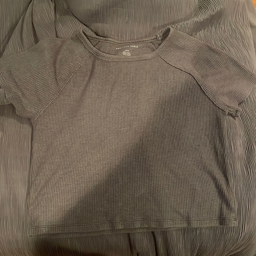 American Eagle Grey Waffle shirt